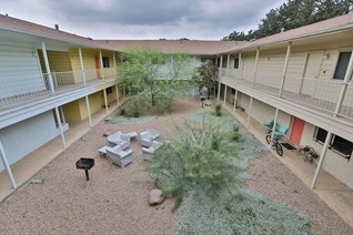 iConic at Shoal Creek Apartments Austin Texas