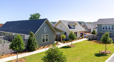 Leo at Bethel Place Apartments Weatherford Texas