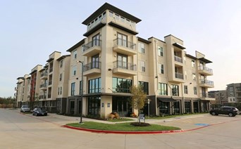 Oxford at Lake View Apartments Corinth Texas