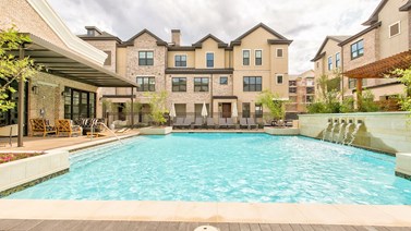 Elan Inwood Apartments Dallas Texas