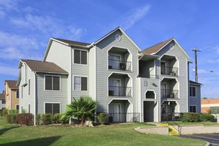 Viva Max Apartments San Antonio Texas