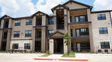 West Creek Apartments Conroe Texas