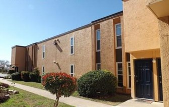 Broadway Place Apartments San Antonio Texas