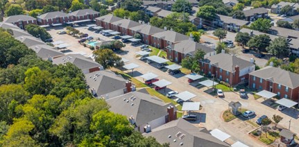 Valencia Plaza Apartments Fort Worth Texas