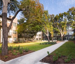 Crest at Park Central Apartments Dallas Texas