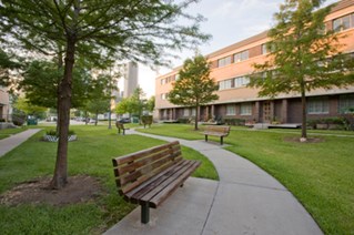 Historic Oaks of Allen Parkway Apartments Houston Texas