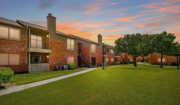 Wellington Place Apartments Coppell Texas