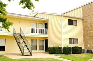 Creekwood Apartments Desoto Texas