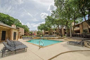 Vine on North Park Apartments Grapevine Texas