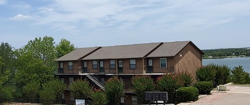 Lake Retreat Apartments Granbury Texas