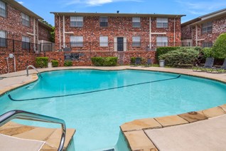 Estates at Ridglea Hills Apartments Fort Worth Texas