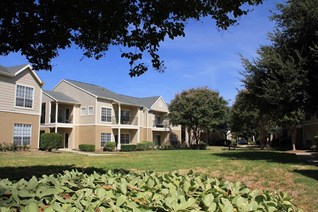 Westmount at Three Fountains Apartments San Antonio Texas