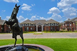 Sunset Pointe Apartments Fort Worth Texas