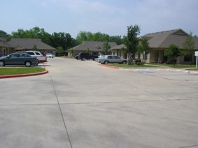 Summit Senior Village Apartments Gainesville Texas