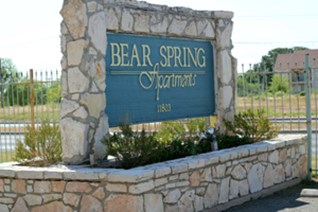 Bear Springs Apartments San Antonio Texas