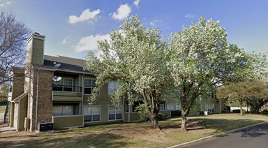 Oaks on the Ridge Apartments Irving Texas