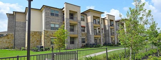 Radius at Shadow Creek Ranch Apartments Pearland Texas