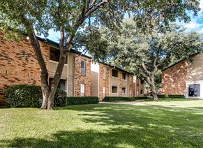 Village Chase Apartments Dallas Texas
