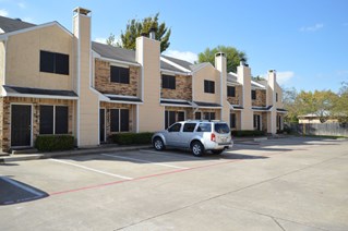 Highland Oaks Apartments Duncanville Texas