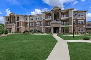 Tennyson at Tomball Apartments Tomball Texas
