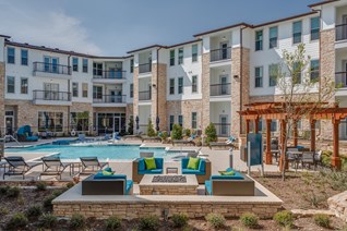 Bellrock Upper North Apartments Haltom City Texas