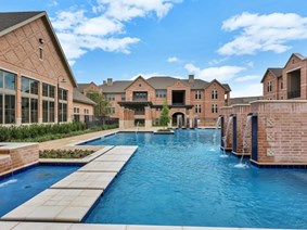 Axis Kessler Park Apartments Dallas Texas