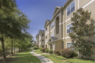 Carrington Park at Gulf Pointe Apartments Houston Texas