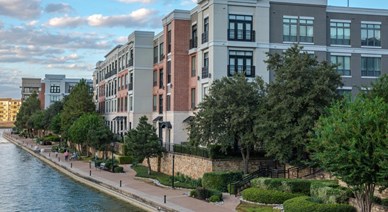 Shoreline On Lake Carolyn Apartments Irving Texas