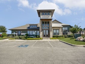 Overlook at Stone Oak Park Apartments San Antonio Texas