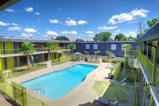 Alma Cherrywood Apartments Austin Texas