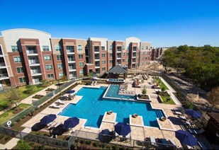 Keller Springs Crossing Apartments Carrollton Texas