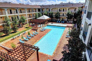 Avanti Hills at the Galleria Apartments Austin Texas