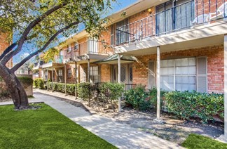 Burgundy Condominiums Dallas Texas