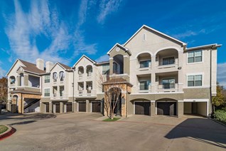 Cortland Bear Creek Apartments Euless Texas