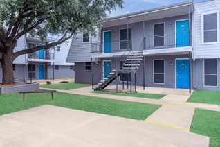 Villa Gardens Apartments Farmers Branch Texas