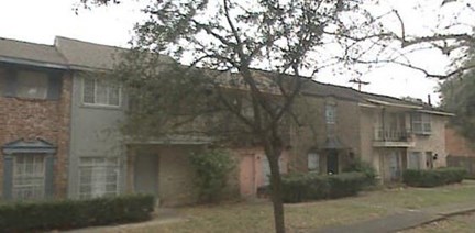 Royal Oaks Apartments Alvin Texas