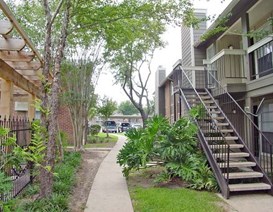 Rock Creek at Hollow Tree I Apartments Houston Texas