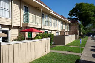 Lakeside Forest Apartments Houston Texas