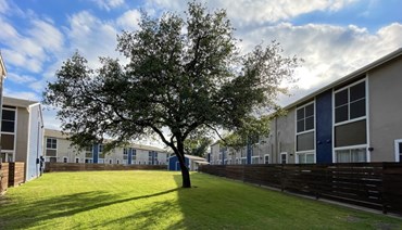 Wymberly Crossing Apartments Grand Prairie Texas