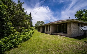 Grove at Cameron Road Apartments Austin Texas