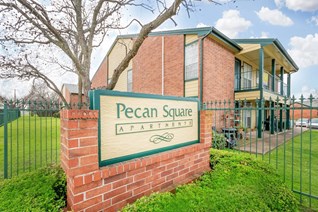 Pecan Square Apartments Arlington Texas