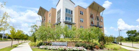 Hillside West Apartments Dallas Texas