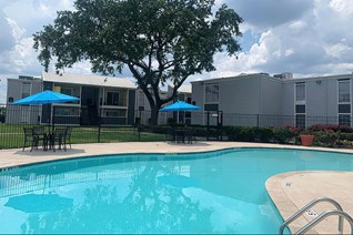 Brays Villas Apartments Houston Texas