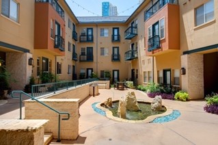 Elle West Avenue Apartments Austin Texas