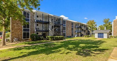 Ridge on 161 Apartments Irving Texas