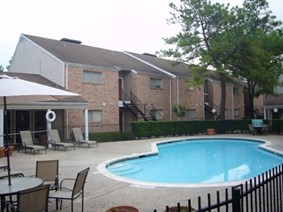 Woods of Greenbriar Apartments Houston Texas