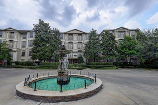 Left Bank River Oaks Apartments Houston Texas