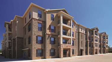 Maverick Place Apartments Arlington Texas