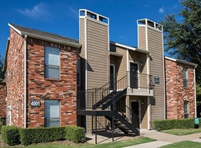 Republic West Apartments Garland Texas