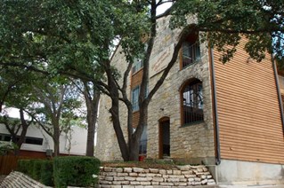 Volume 7 Apartments Austin Texas